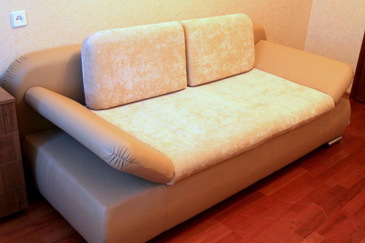 Apartment Near Metro Akademgorodok Kiev Eksteriør bilde