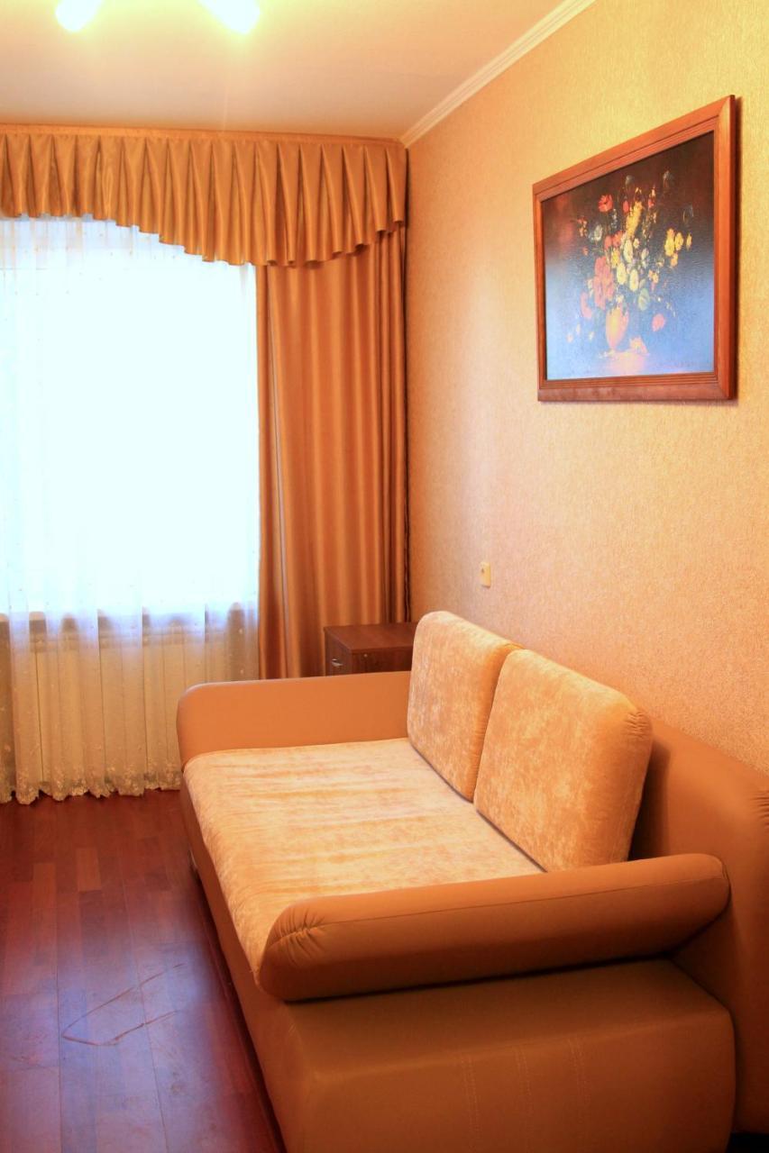 Apartment Near Metro Akademgorodok Kiev Eksteriør bilde